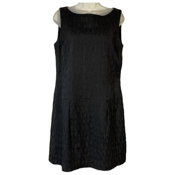KENNETH COLE NEW YORK BLACK Puckered Sheath Sleeveless Dress - Size 8 - Picture 1 of 7
